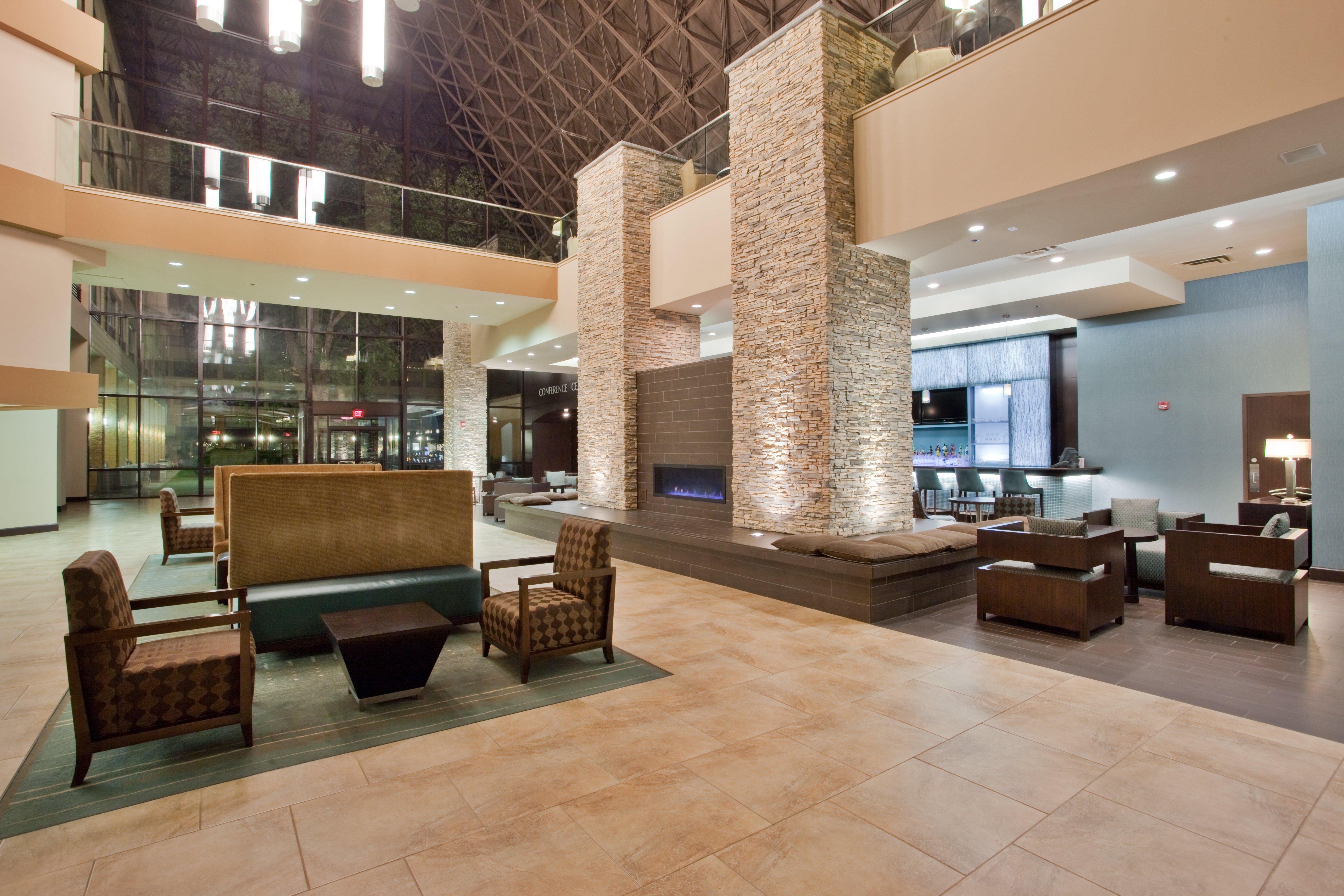 Holiday Inn Virginia Beach - Norfolk By Ihg Exterior photo