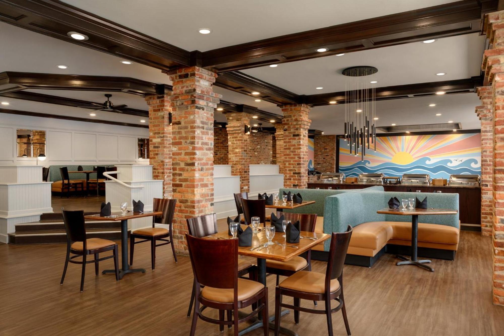 Holiday Inn Virginia Beach - Norfolk By Ihg Exterior photo